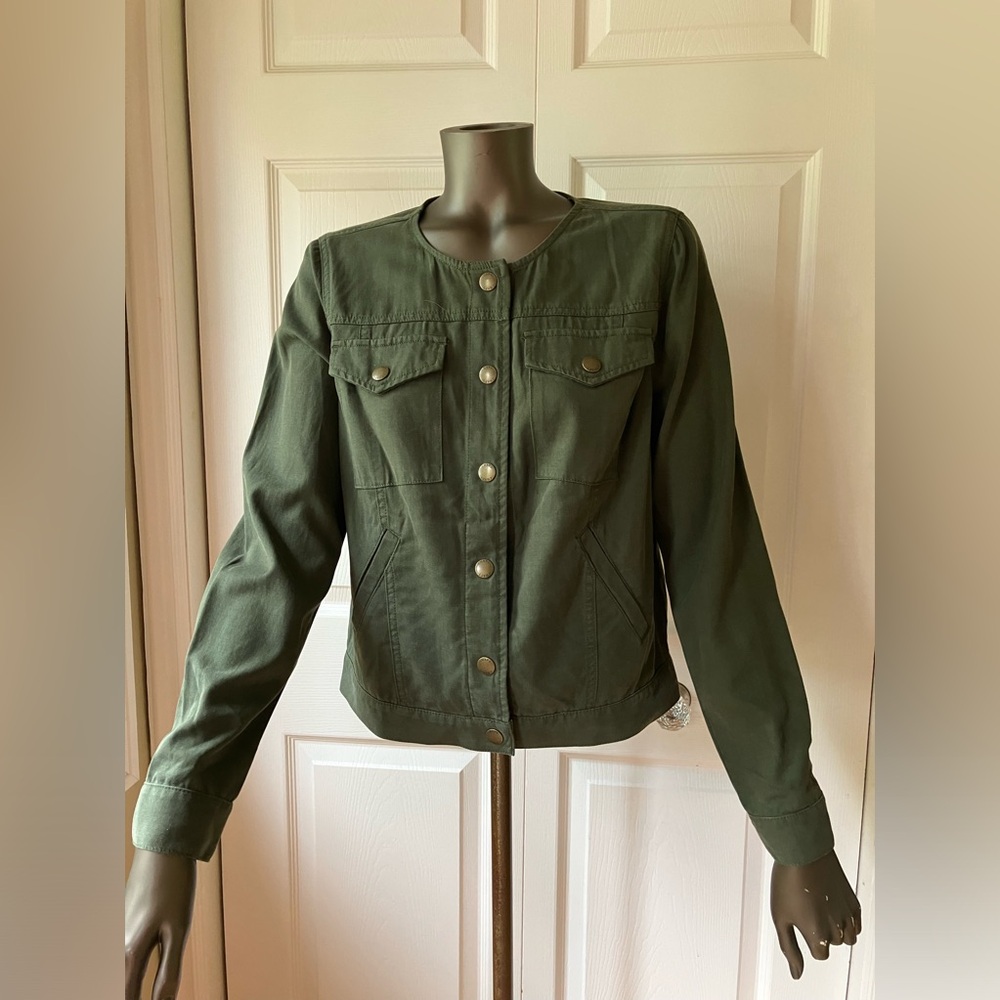 Chaps olive green jacket size small.
